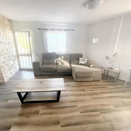 Semesterbostad House With View And Jacuzzi In Adeje *