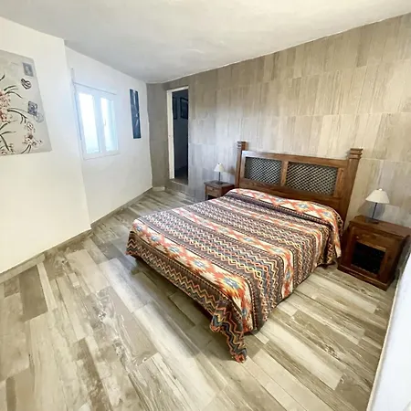House With View And Jacuzzi In Adeje * 阿德耶