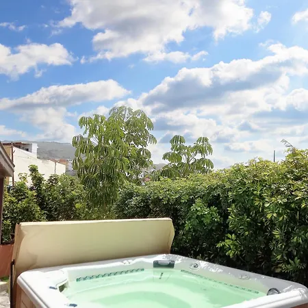 House With View And Jacuzzi In Adeje בית נופש