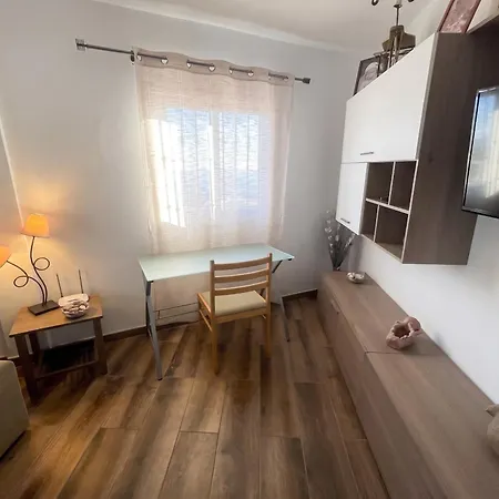 House With View And Jacuzzi In Adeje אדחה