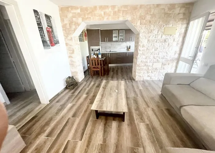 Vakantiehuis House With View&jacuzzi In Adeje